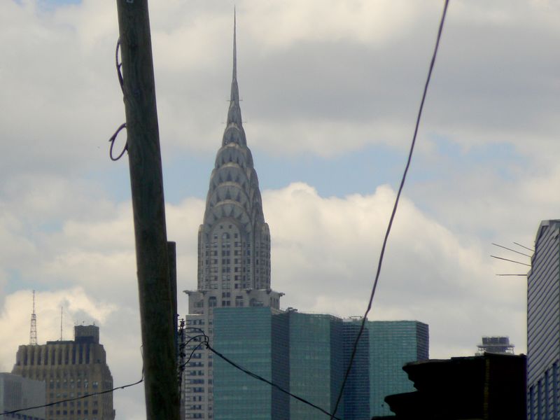 Chrysler Building: Chrysler Building vu du Pulaski Bridge 2